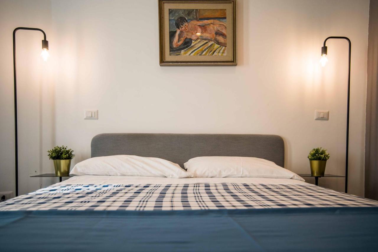 Qu4Ttro I Quattro Briganti Bed & Breakfast Salerno Exterior photo